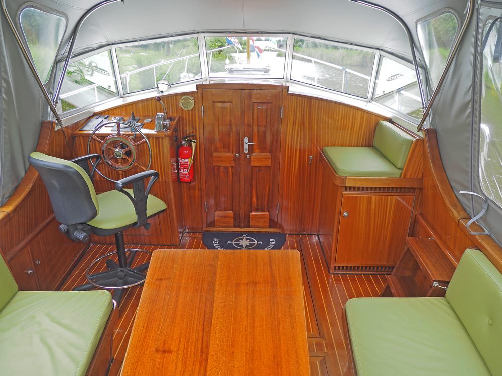 Steuerhaus, Innenausstattung